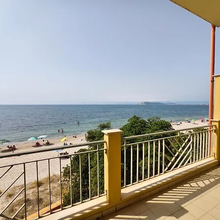 Βίλα Nina Quartu SantʼElena